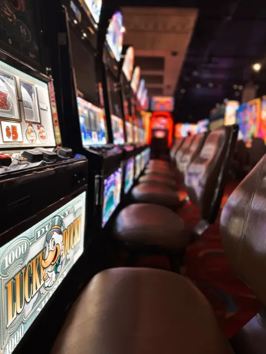 Real slot machines for free-spins comparisons